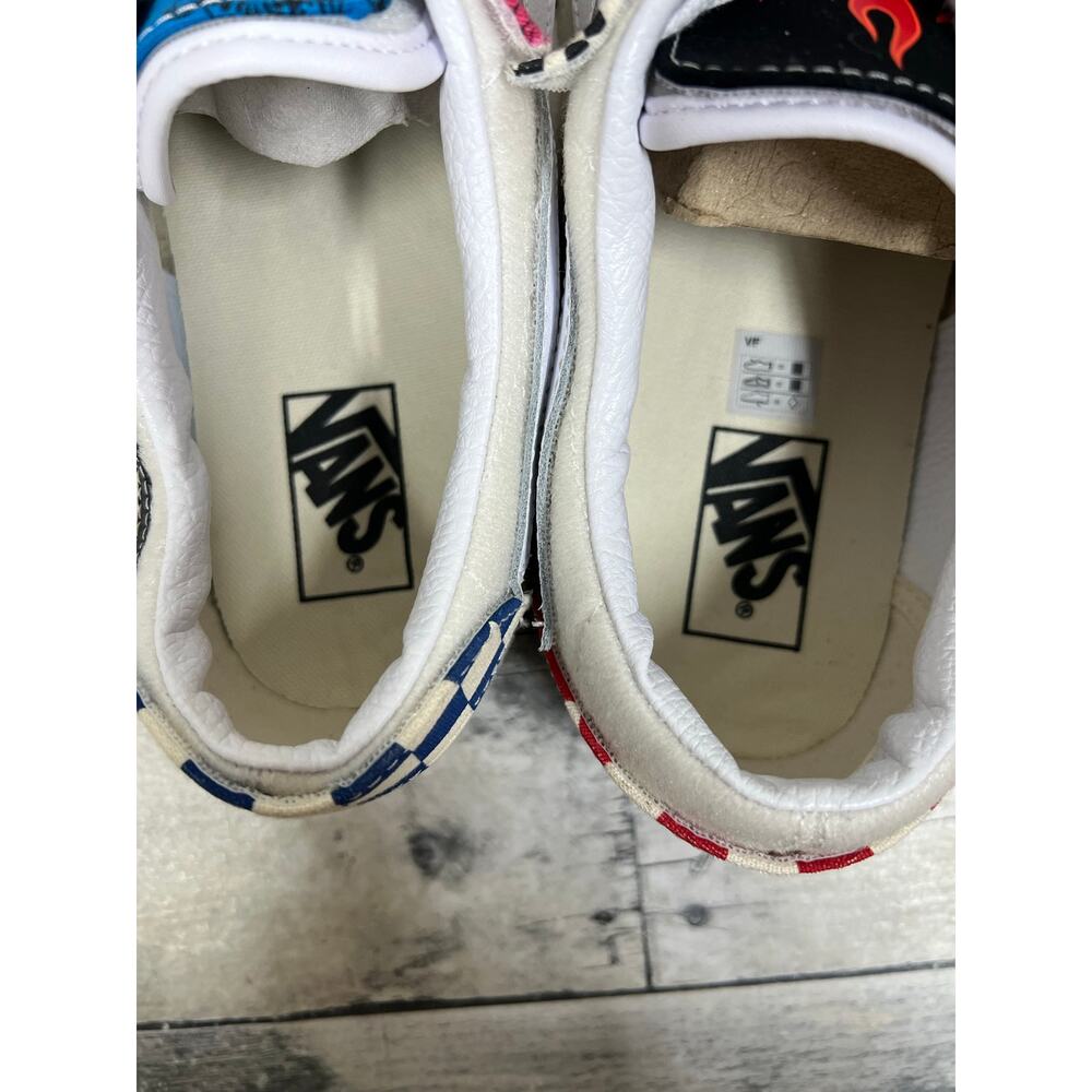 Authentic Vans x Taka Hayashi DIY Low Top Sneakers - Picture 11 of 16